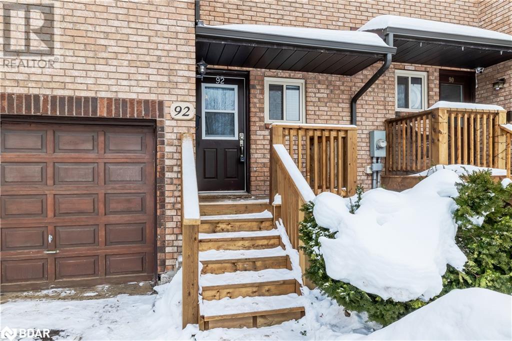 92 Loggers Run, Barrie, Ontario  L4N 6W8 - Photo 2 - 40692877
