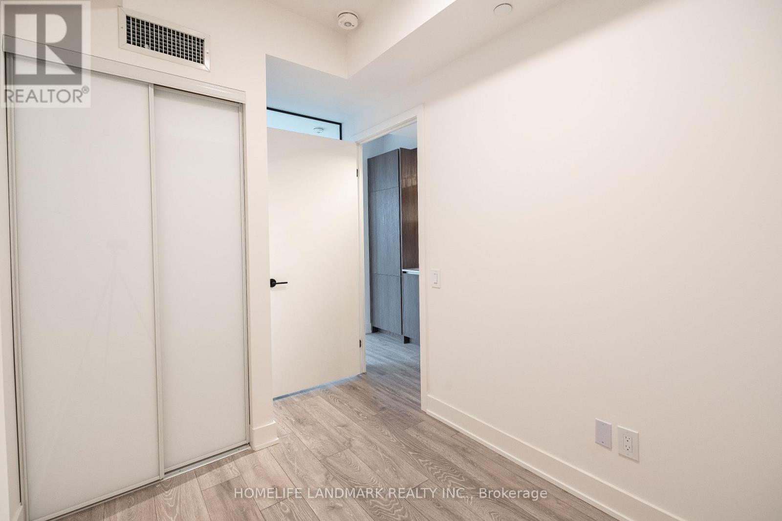501 - 1285 Queen Street E, Toronto (Greenwood-Coxwell), Ontario  M4L 0B6 - Photo 8 - E11939636