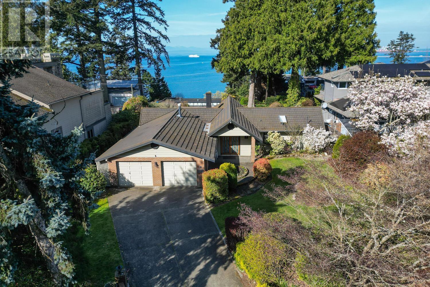 51 English Bluff Road, Delta, British Columbia  V4M 2M4 - Photo 4 - R2866232