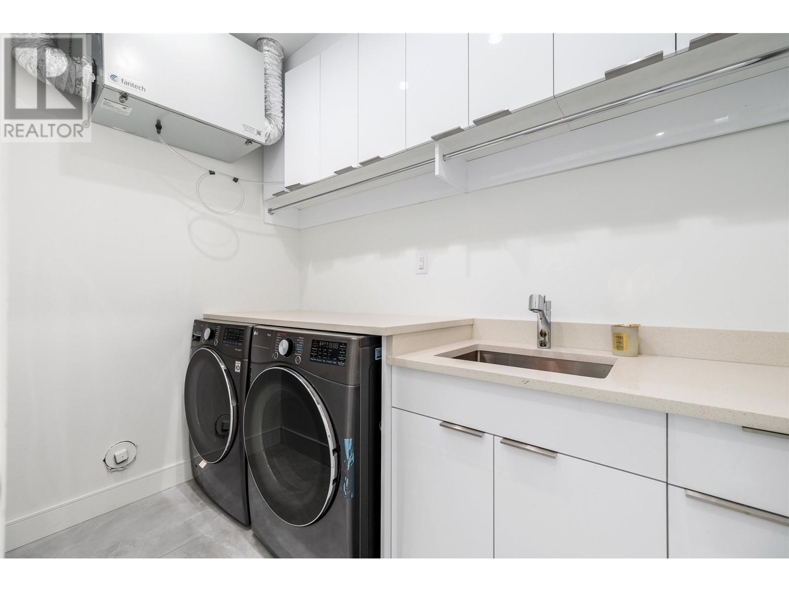 9399 Mccutcheon Place, Richmond, British Columbia  V7A 4Z2 - Photo 21 - R2957712