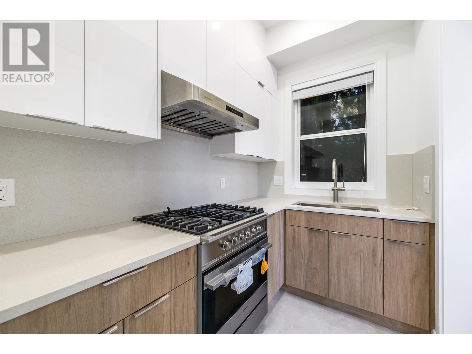 9399 Mccutcheon Place, Richmond, British Columbia  V7A 4Z2 - Photo 9 - R2957712