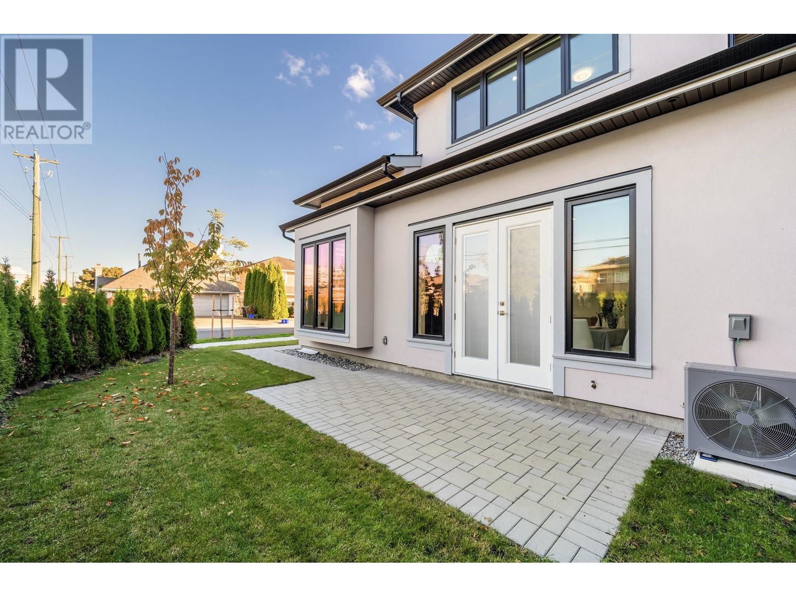 9399 Mccutcheon Place, Richmond, British Columbia  V7A 4Z2 - Photo 2 - R2957712