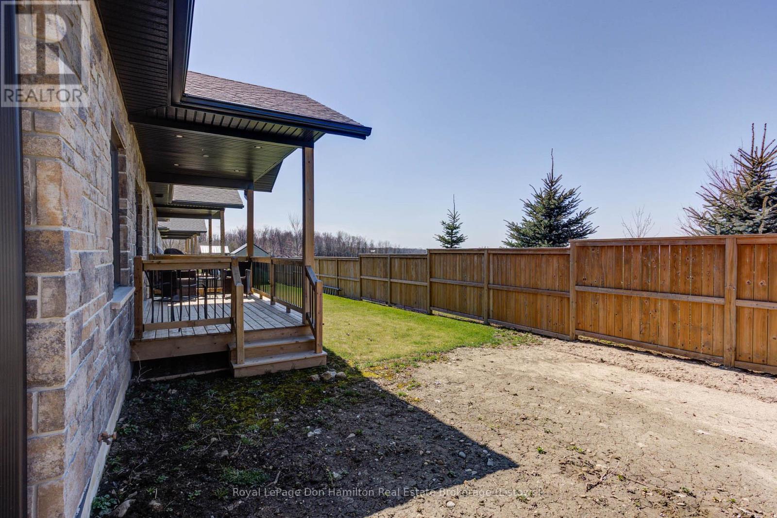 272 Queen Street S, North Perth, Ontario  N0G 1B0 - Photo 33 - X11822988