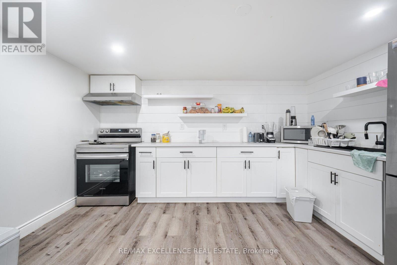 387 Mary Street N, Oshawa (O'neill), Ontario  L1G 5C9 - Photo 10 - E11939672