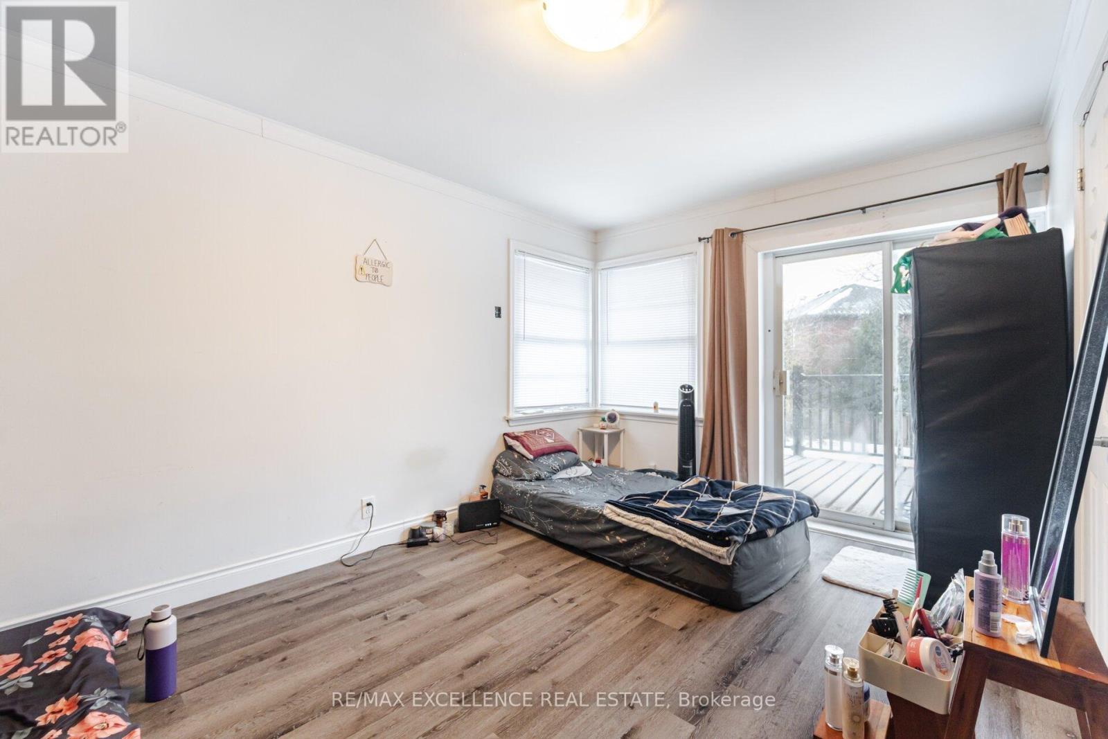 387 Mary Street N, Oshawa (O'neill), Ontario  L1G 5C9 - Photo 7 - E11939672