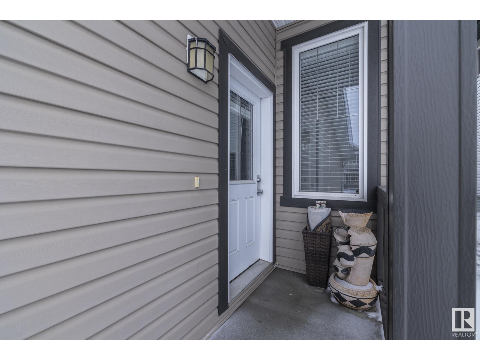 208 42 Av Nw, Edmonton, Alberta  T6T 2C8 - Photo 3 - E4419143