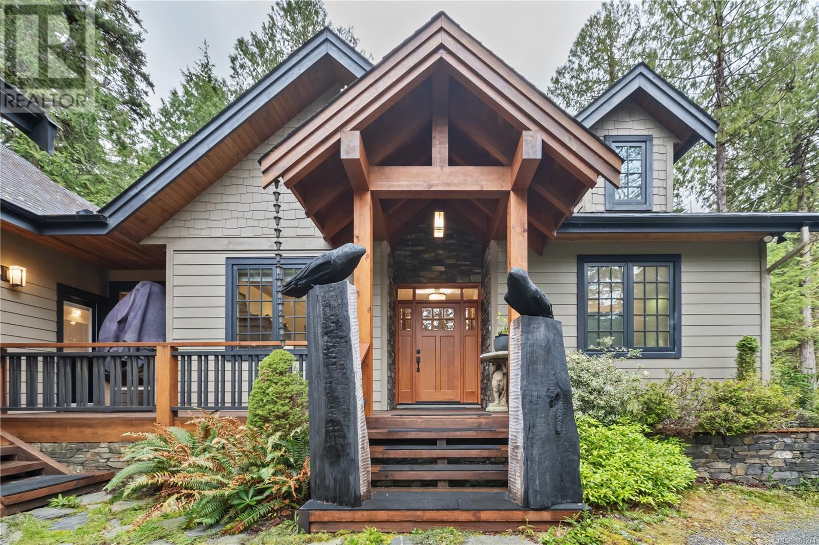 760 Marine Dr, Ucluelet, British Columbia