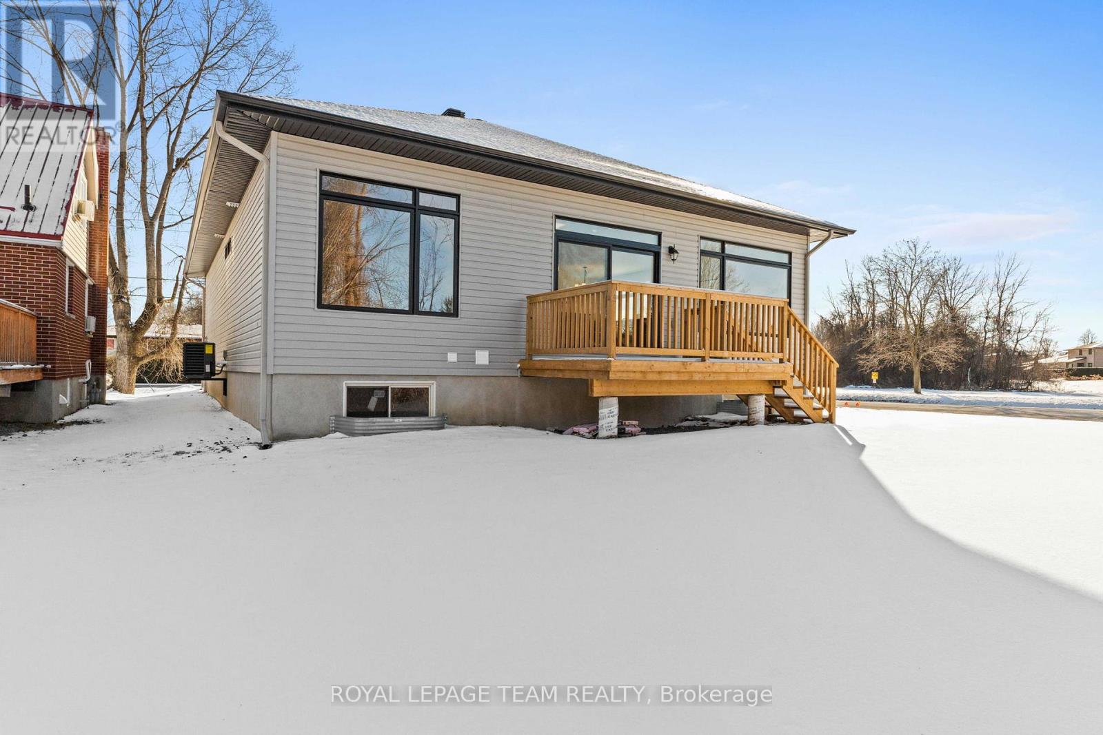 1058 Turner Drive, Brockville, Ontario  K6V 7N1 - Photo 36 - X11939784
