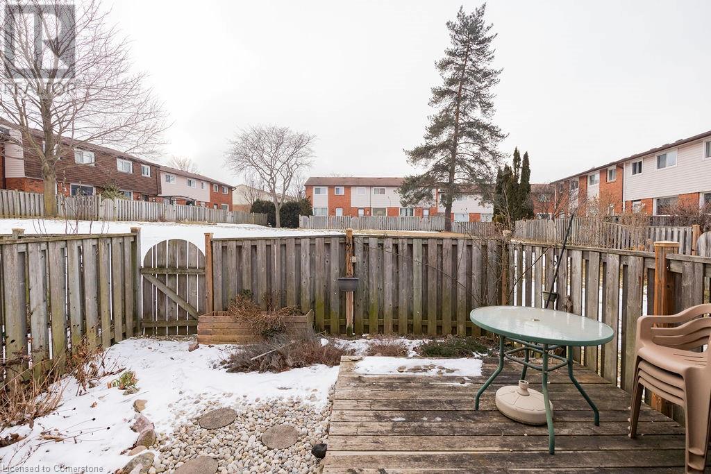 90 Magnolia Drive Unit# 27, Hamilton, Ontario  L9C 6R9 - Photo 42 - 40693168