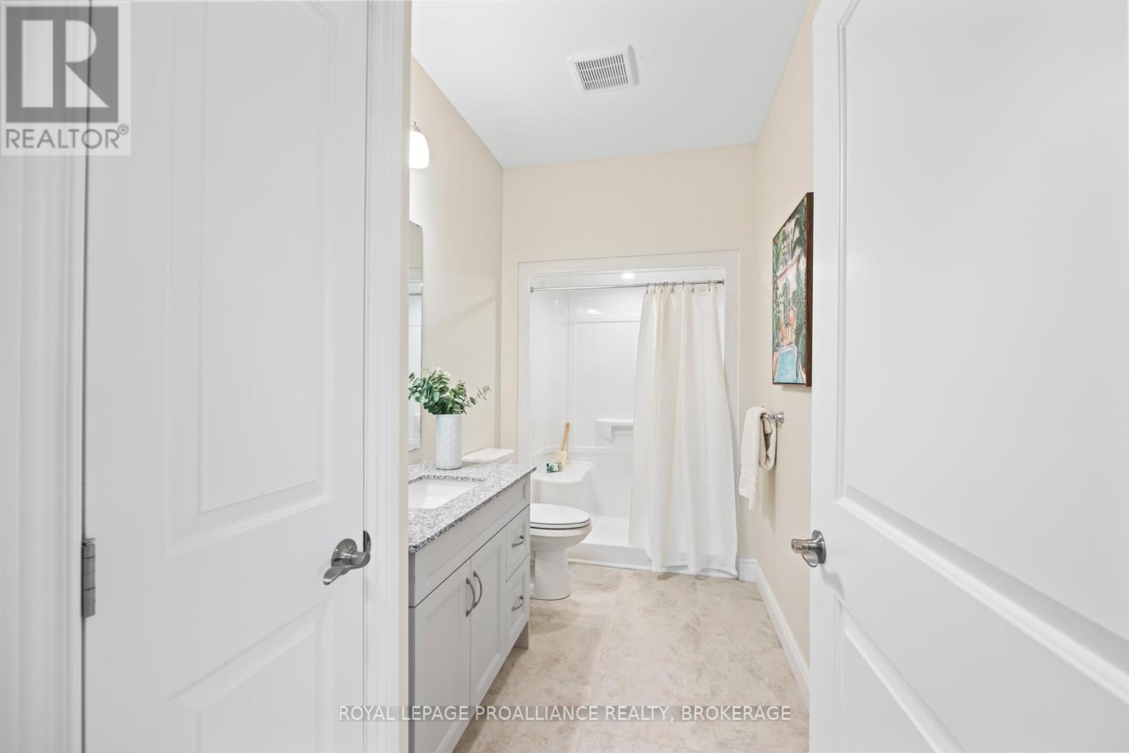40 Carly Place, Loyalist, Ontario  K7N 0E2 - Photo 16 - X11939865