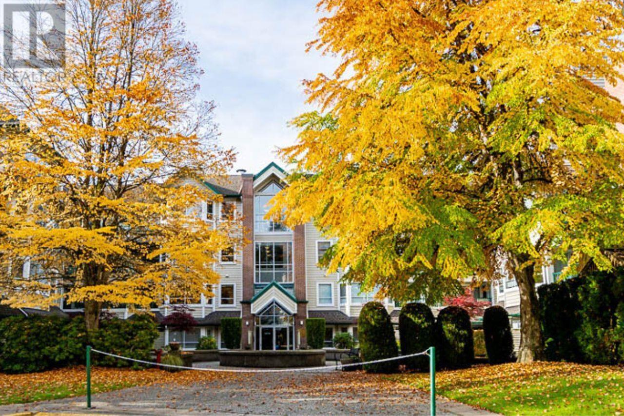 210 3670 Banff Court, North Vancouver, British Columbia  V7H 2Y7 - Photo 2 - R2959938