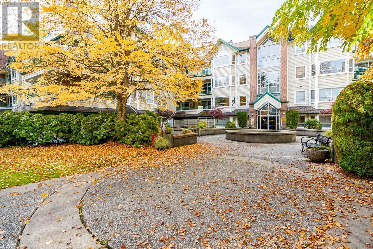 210 3670 Banff Court, North Vancouver, British Columbia  V7H 2Y7 - Photo 3 - R2959938