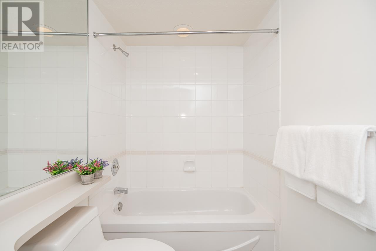 210 3670 Banff Court, North Vancouver, British Columbia  V7H 2Y7 - Photo 32 - R2959938