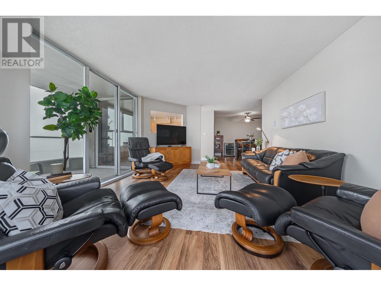 1101 1250 Quayside Drive, New Westminster, British Columbia  V3M 3E6 - Photo 8 - R2954027