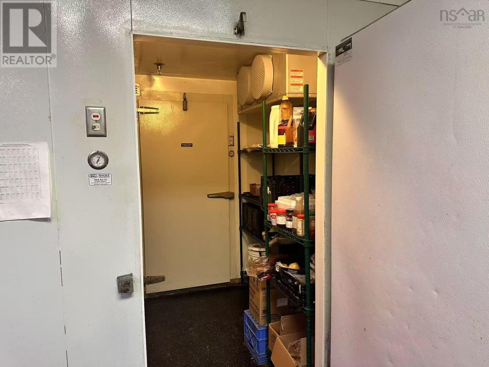 15 Peakview Way, Bedford, Nova Scotia  B3M 0G2 - Photo 7 - 202501588