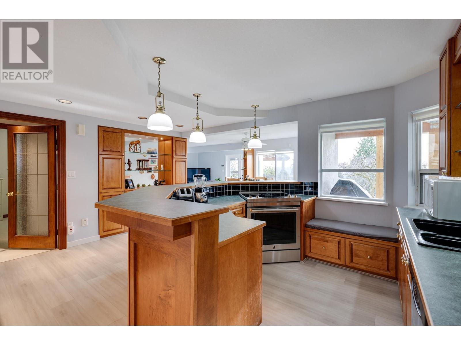 69 Timbercrest Drive, Port Moody, British Columbia  V3H 4T1 - Photo 29 - R2957493