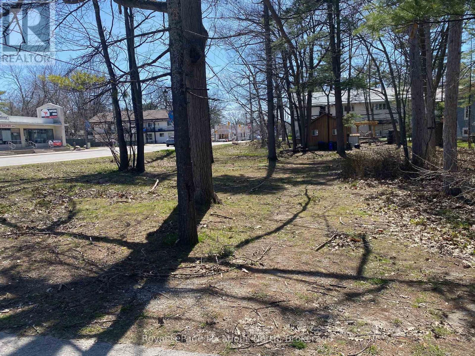 1376 Mosley Street, Wasaga Beach, Ontario  L9Z 2C5 - Photo 11 - S11939981