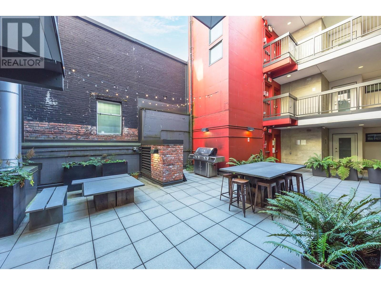Listing Picture 16 of 22 : 205 370 CARRALL STREET, Vancouver / 溫哥華 - 魯藝地產 Yvonne Lu Group - MLS Medallion Club Member