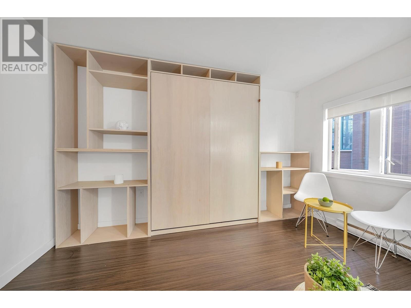 Listing Picture 6 of 22 : 205 370 CARRALL STREET, Vancouver / 溫哥華 - 魯藝地產 Yvonne Lu Group - MLS Medallion Club Member