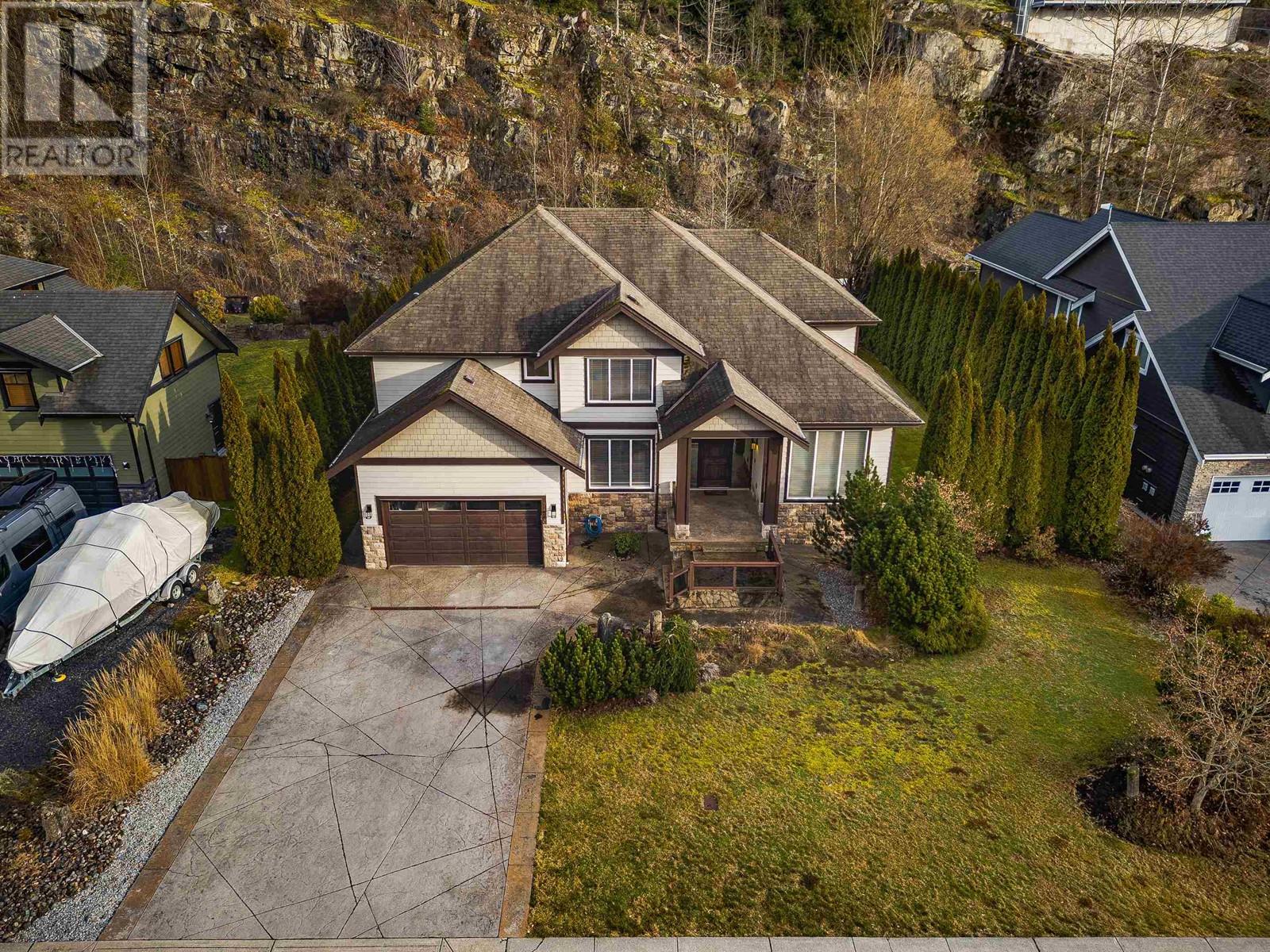 41320 Tantalus Road, Squamish, British Columbia  V8B 0P6 - Photo 2 - R2959832