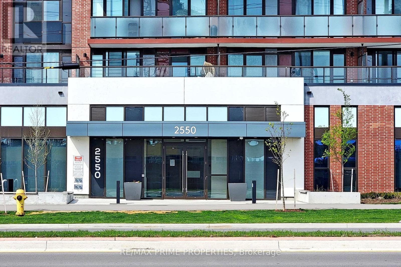 Property at 2206 - 2550 SIMCOE STREET N image 2