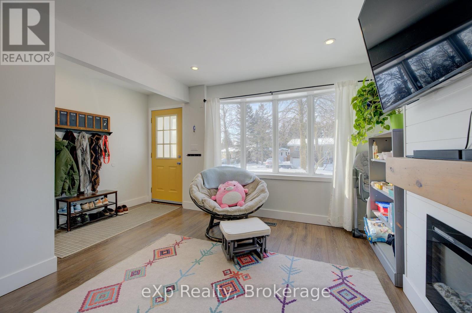 Property at B - 586 MOUNT ANNE DRIVE image 5