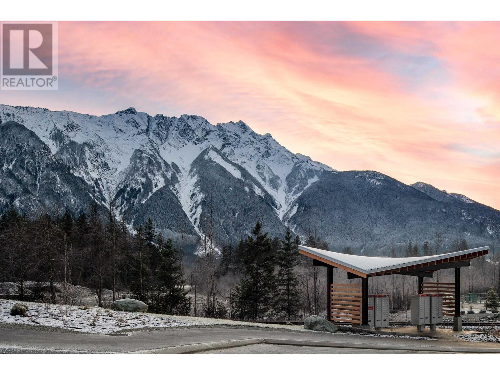 7672 Cerulean Drive, Pemberton, British Columbia  V0N 2L3 - Photo 19 - R2950591