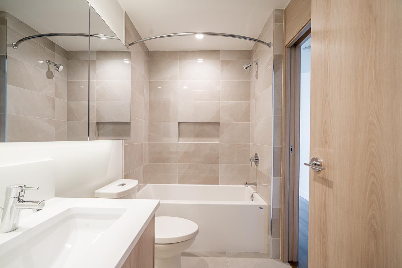 1905 10750 135a Street, Surrey, British Columbia  V3T 4E2 - Photo 25 - R2959915