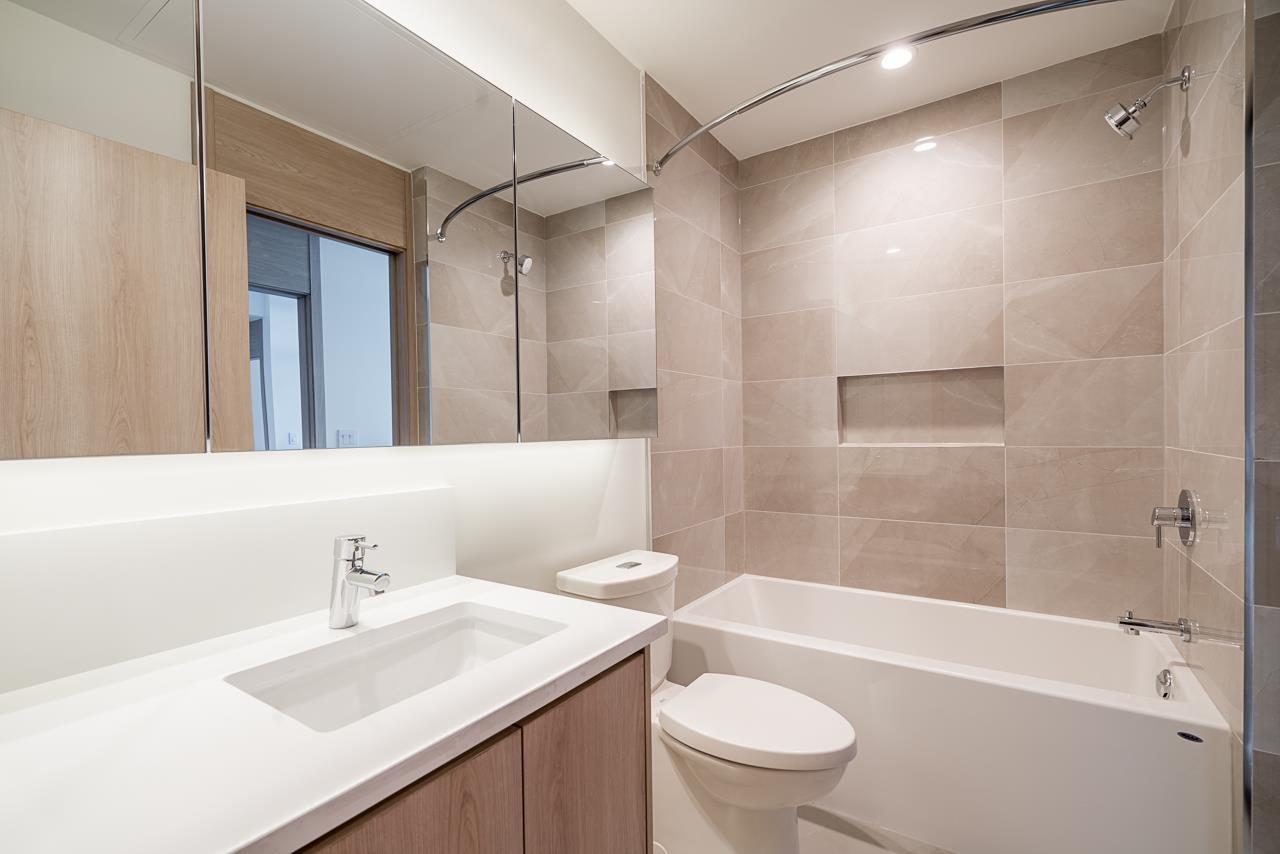 1905 10750 135a Street, Surrey, British Columbia  V3T 4E2 - Photo 24 - R2959915