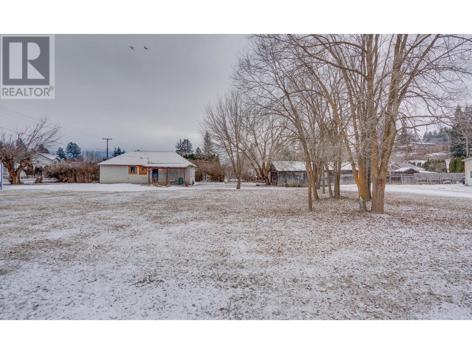 2280/2284 Shuswap Avenue, Lumby, British Columbia  V0E 2G0 - Photo 18 - 10333130