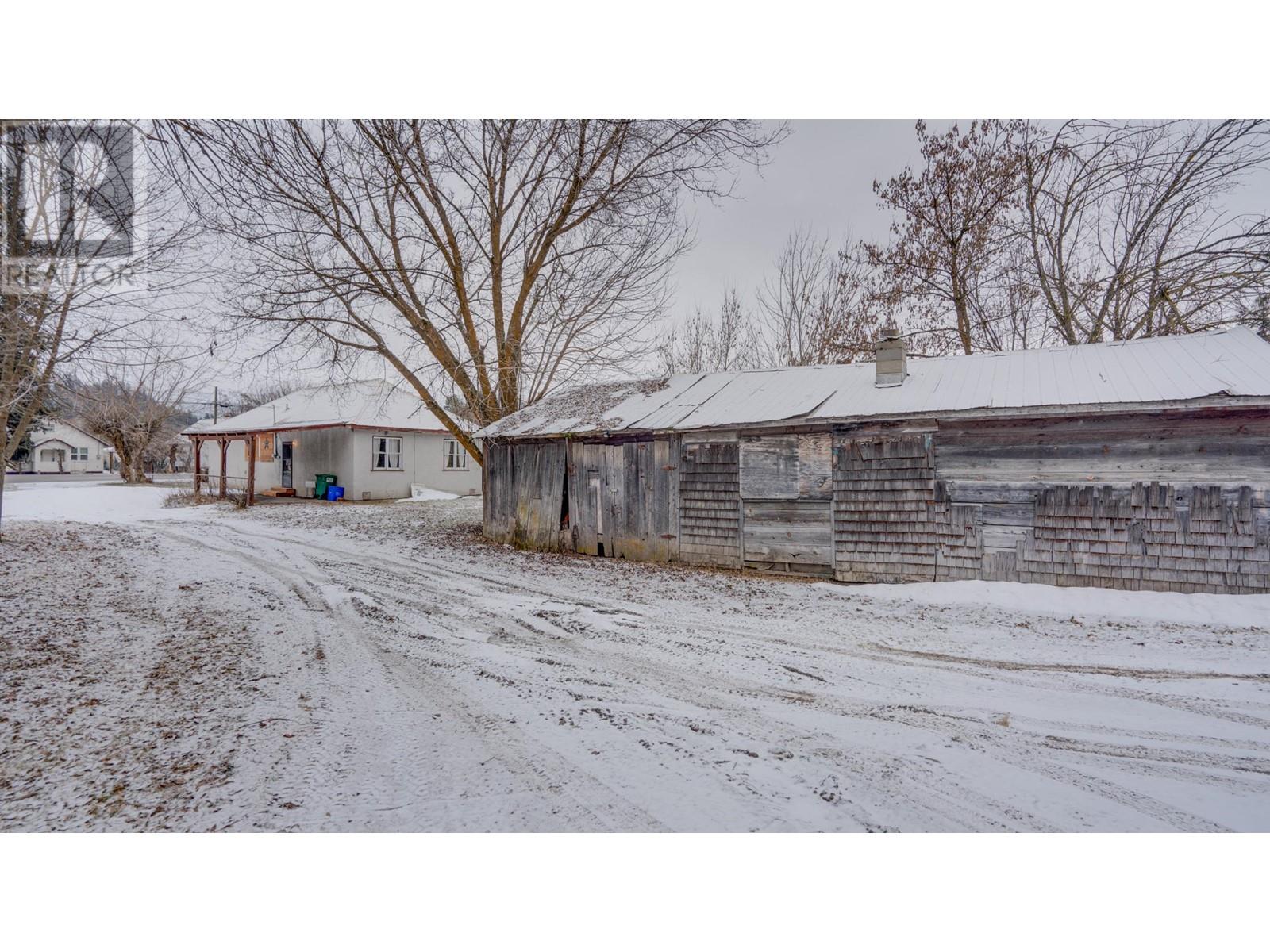 2280/2284 Shuswap Avenue, Lumby, British Columbia  V0E 2G0 - Photo 21 - 10333130