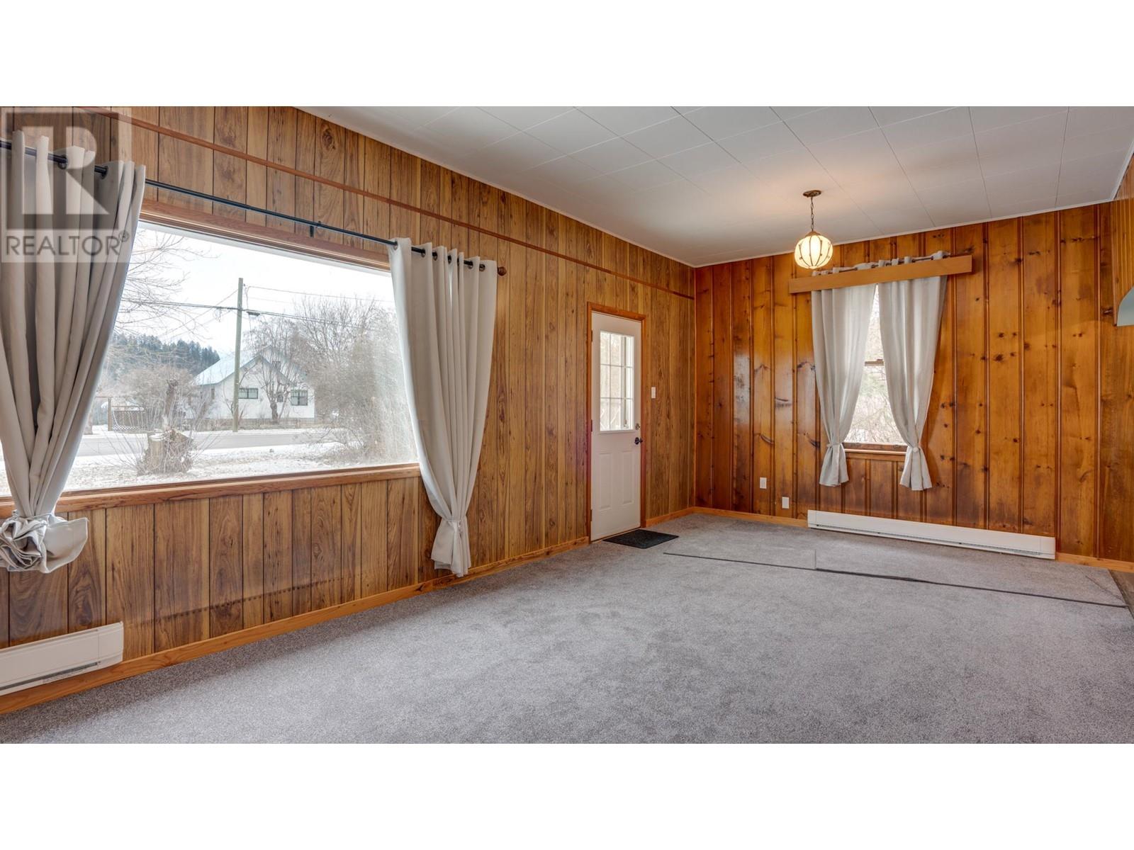 Property at 2280/2284 Shuswap Avenue image 4