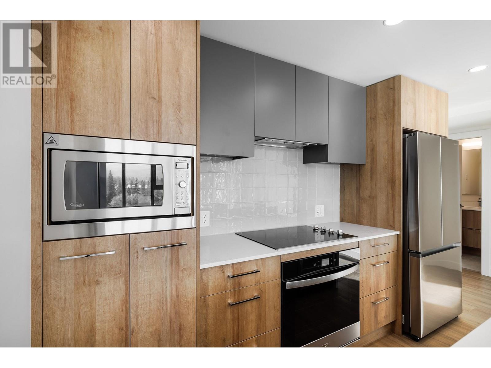 Property at 3699 Capozzi Road Unit# 909 image 4
