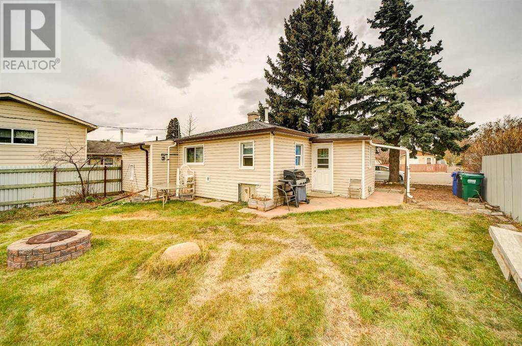 1208 41 Avenue N, Lethbridge, Alberta  T1H 6B4 - Photo 18 - A2179058