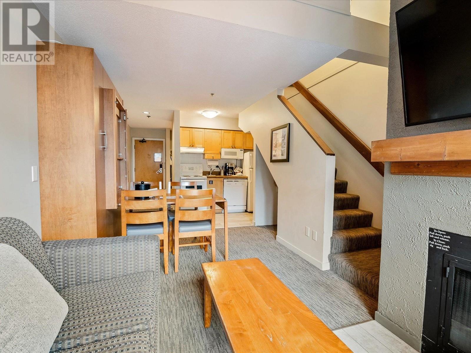 263 4429 Sundial Place, Whistler, British Columbia  V8E 1G8 - Photo 3 - R2960029