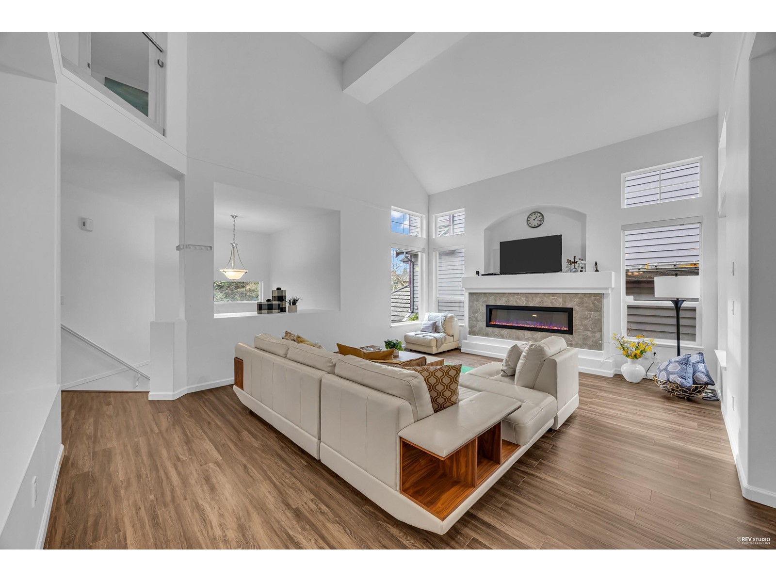 Property at 15473 ROSEMARY HEIGHTS CRESCENT image 3