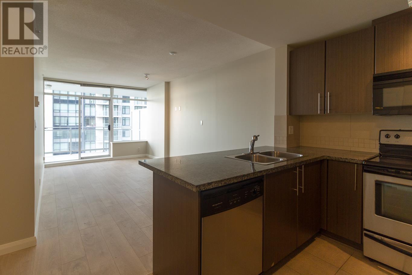 1910 898 Carnarvon Street, New Westminster, British Columbia  V3M 0C3 - Photo 2 - R2959886