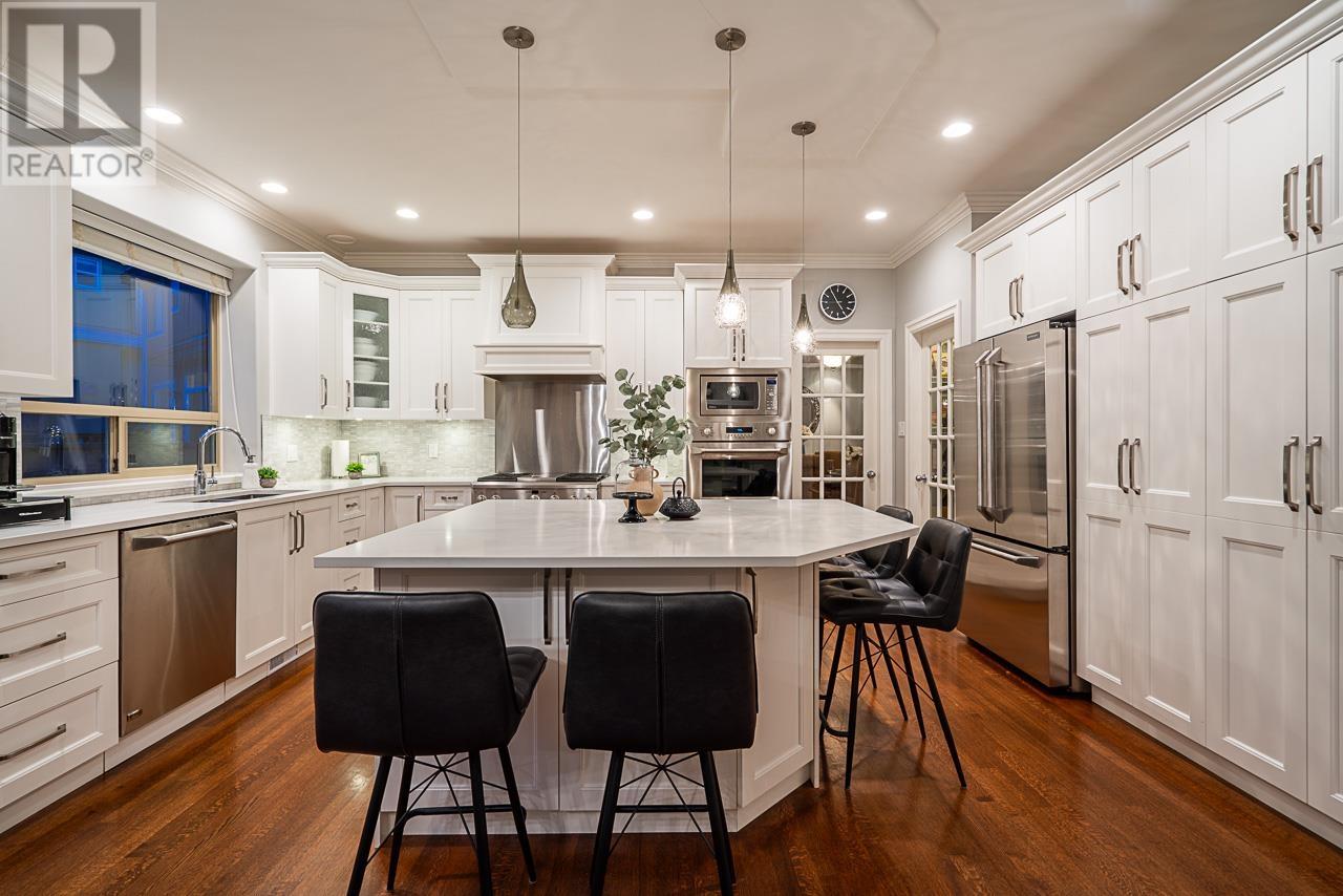 32 Wilkes Creek Drive, Port Moody, British Columbia  V3H 5A1 - Photo 3 - R2959822