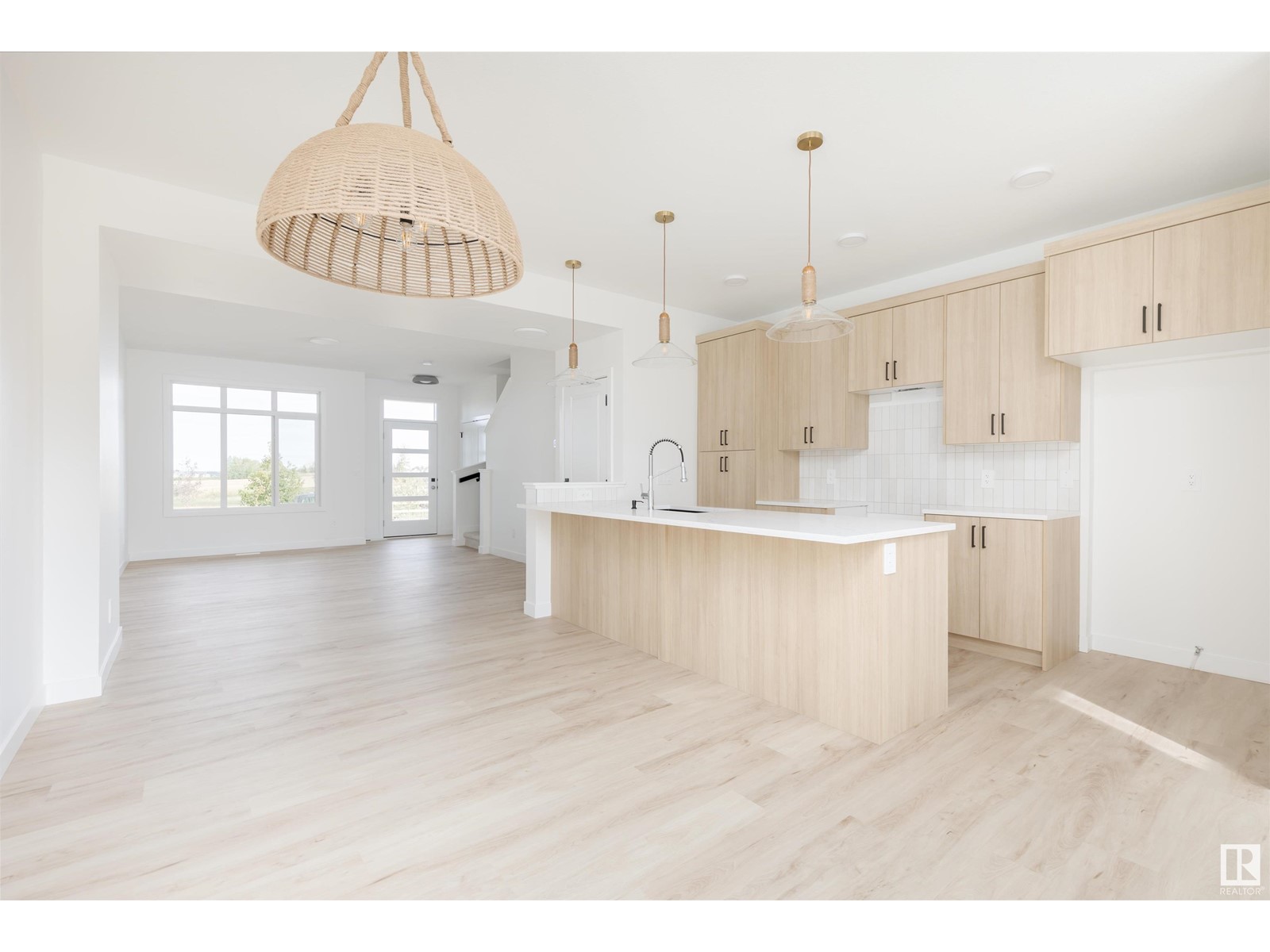 Property at 2140 Crossbill LN NW image 4