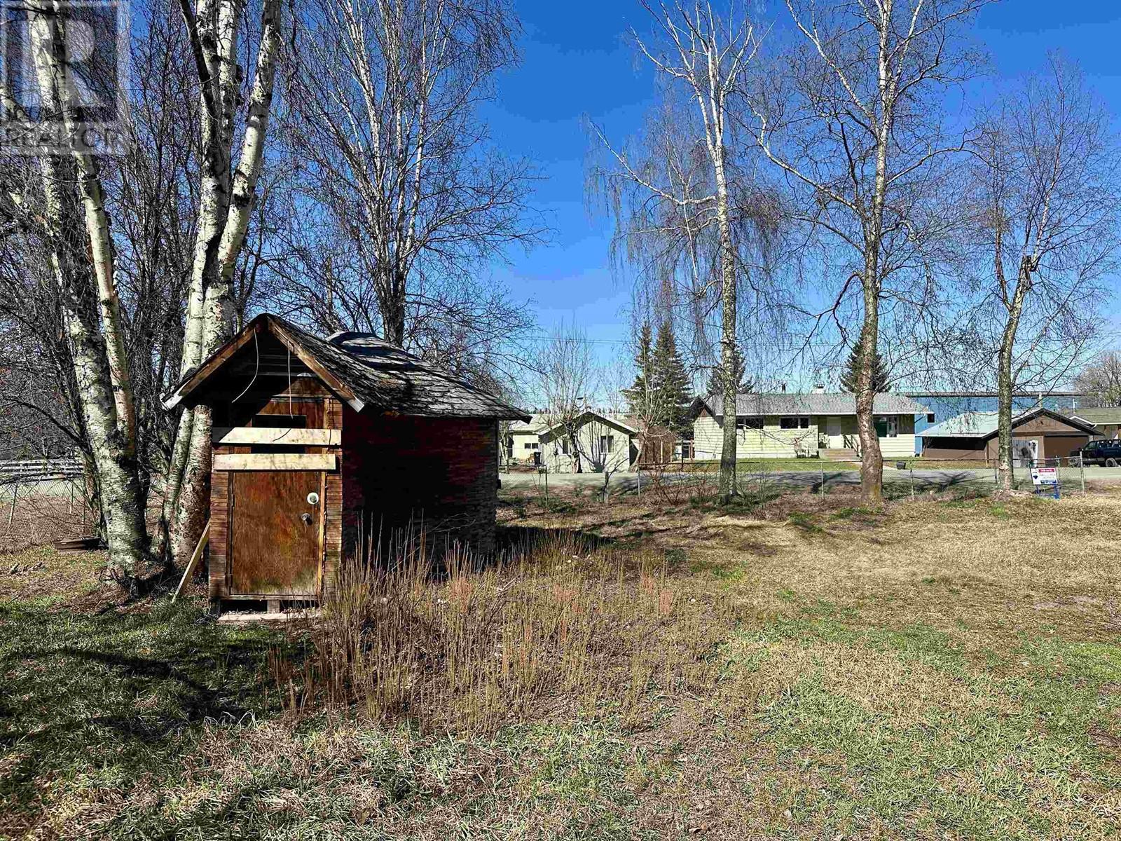272 W 3rd Street, Vanderhoof, British Columbia V0J 3A0 - Photo 13 - R2956396