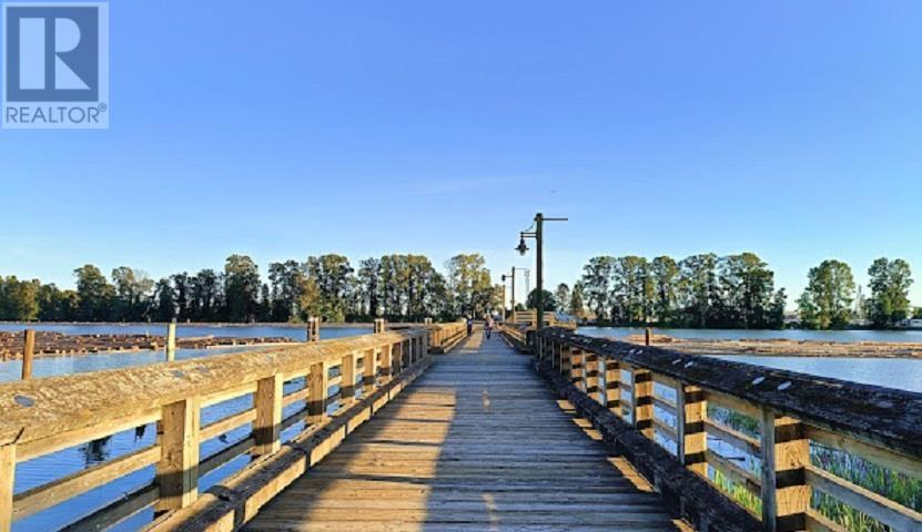 Listing Picture 26 of 33 : 23 2658 MORNINGSTAR CRESCENT, Vancouver / 溫哥華 - 魯藝地產 Yvonne Lu Group - MLS Medallion Club Member