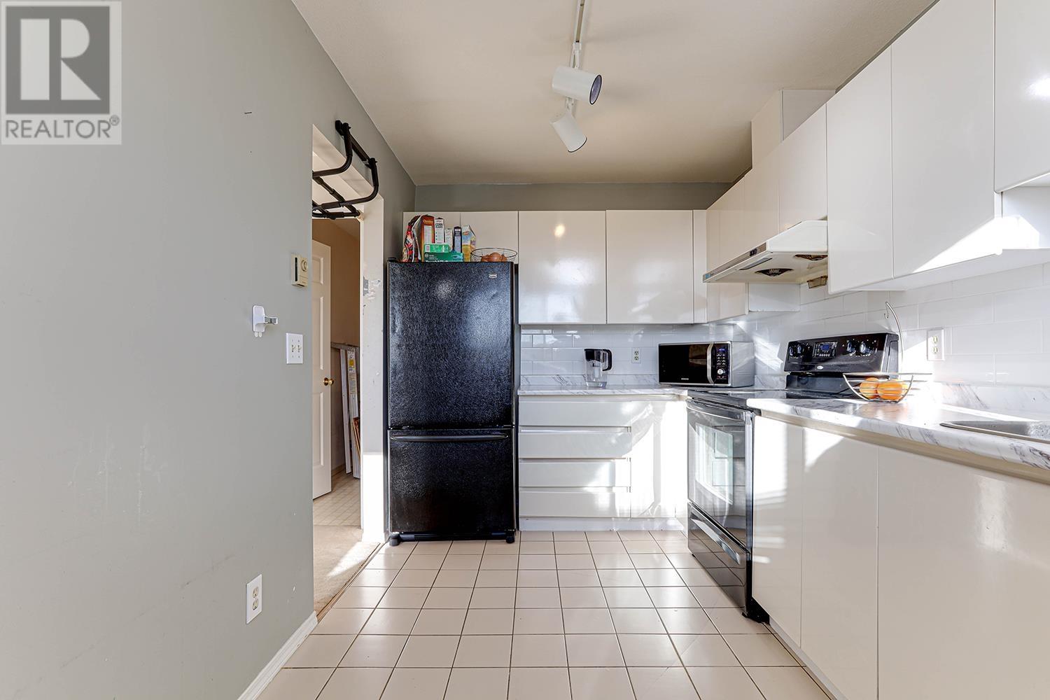 Listing Picture 9 of 33 : 23 2658 MORNINGSTAR CRESCENT, Vancouver / 溫哥華 - 魯藝地產 Yvonne Lu Group - MLS Medallion Club Member