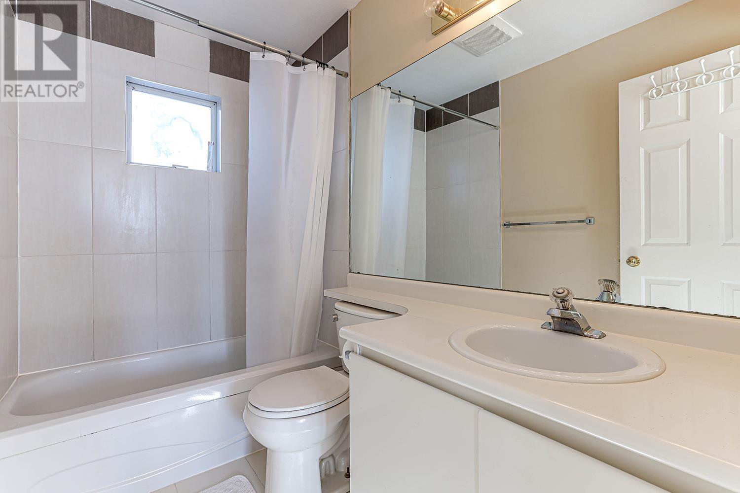 Listing Picture 18 of 33 : 23 2658 MORNINGSTAR CRESCENT, Vancouver / 溫哥華 - 魯藝地產 Yvonne Lu Group - MLS Medallion Club Member