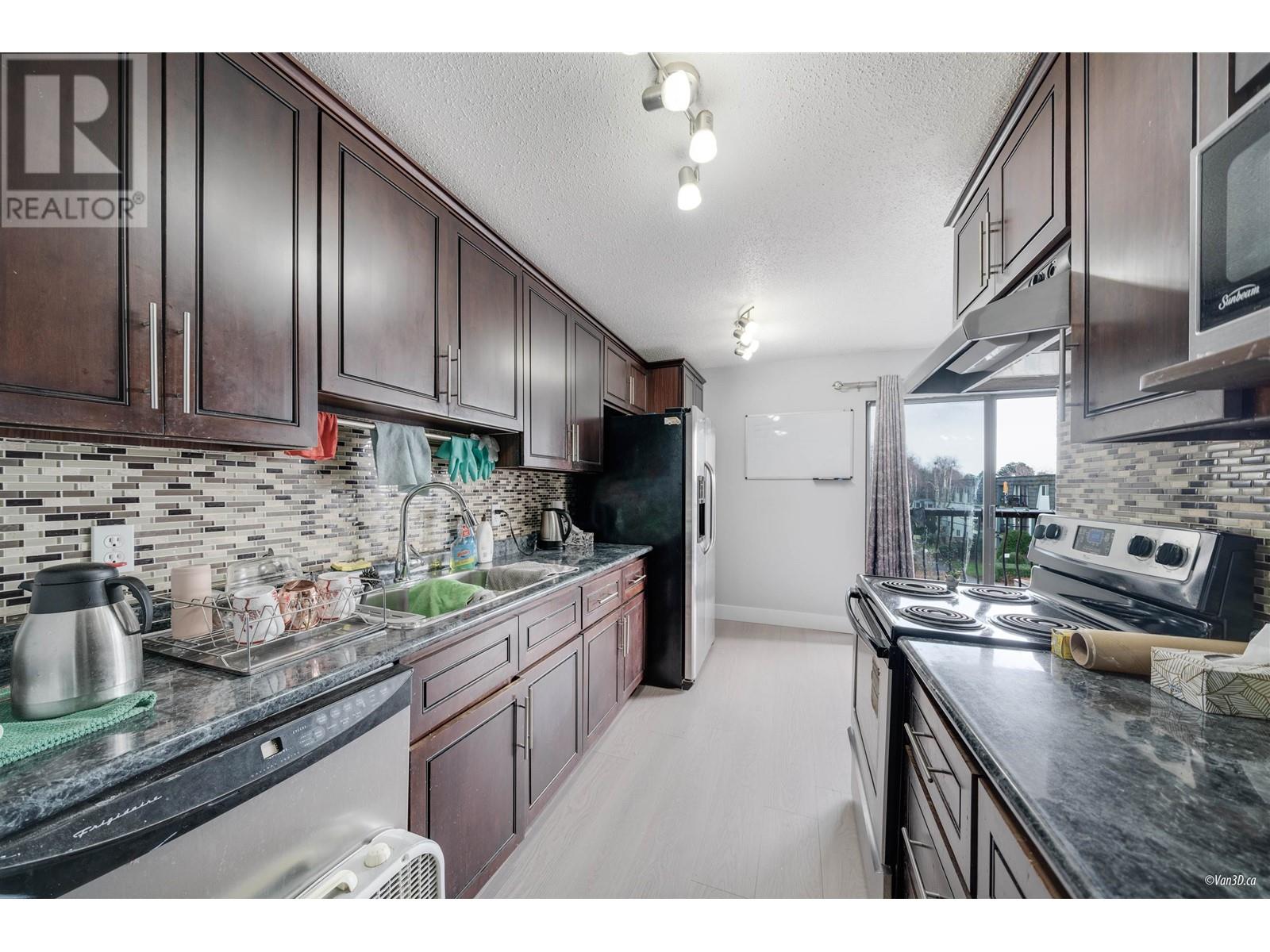 Listing Picture 16 of 26 : 326 8051 RYAN ROAD, Richmond / 烈治文 - 魯藝地產 Yvonne Lu Group - MLS Medallion Club Member