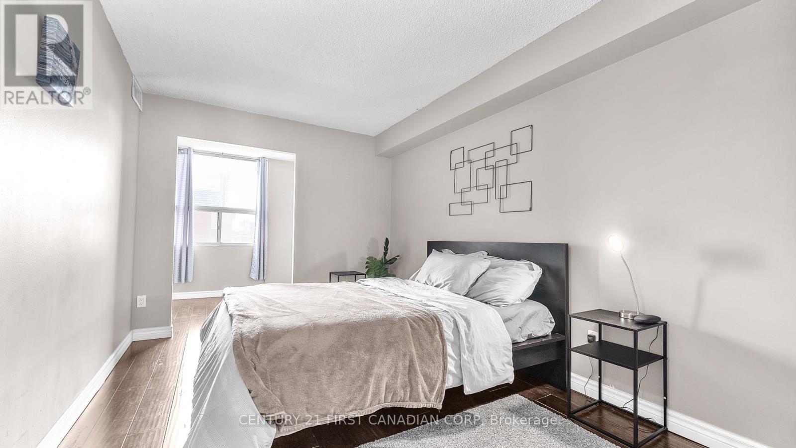 Photo 11 of 22 for 504 - 389 Dundas Street