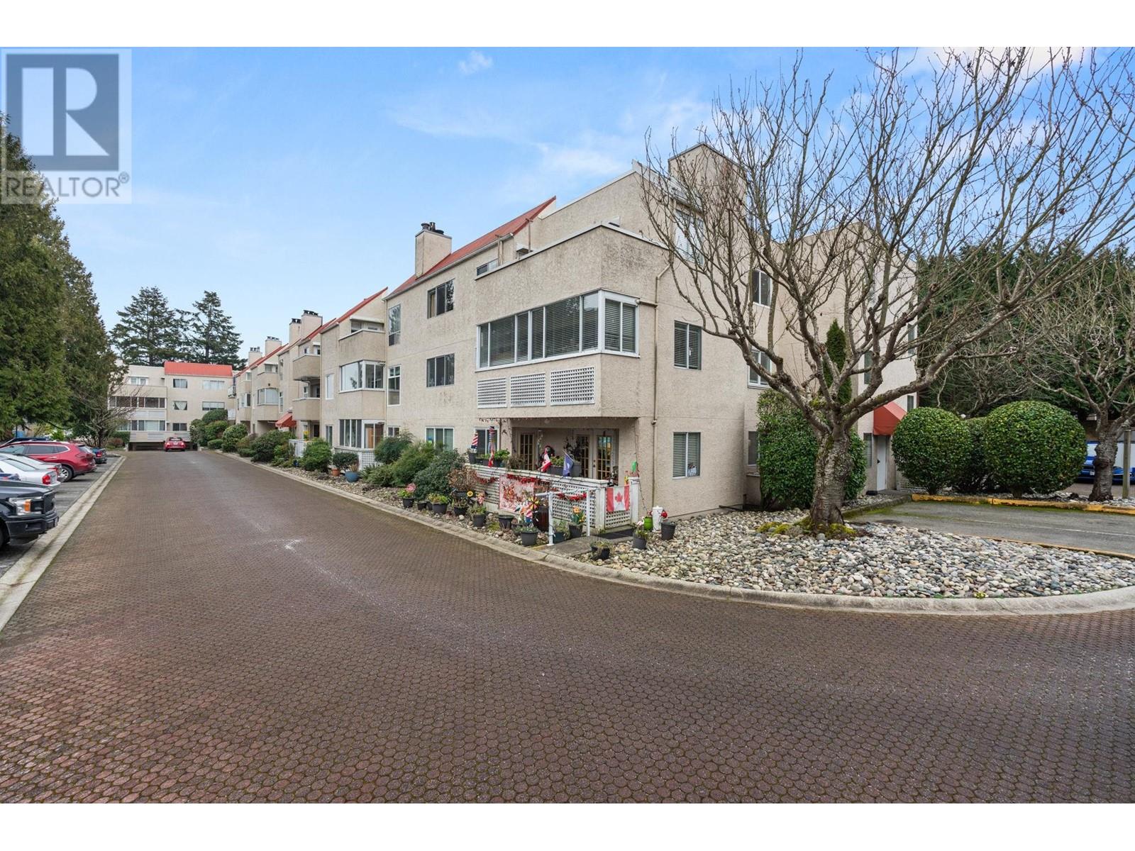 377 1440 Garden Place, Delta, British Columbia  V4M 3Z2 - Photo 3 - R2959888