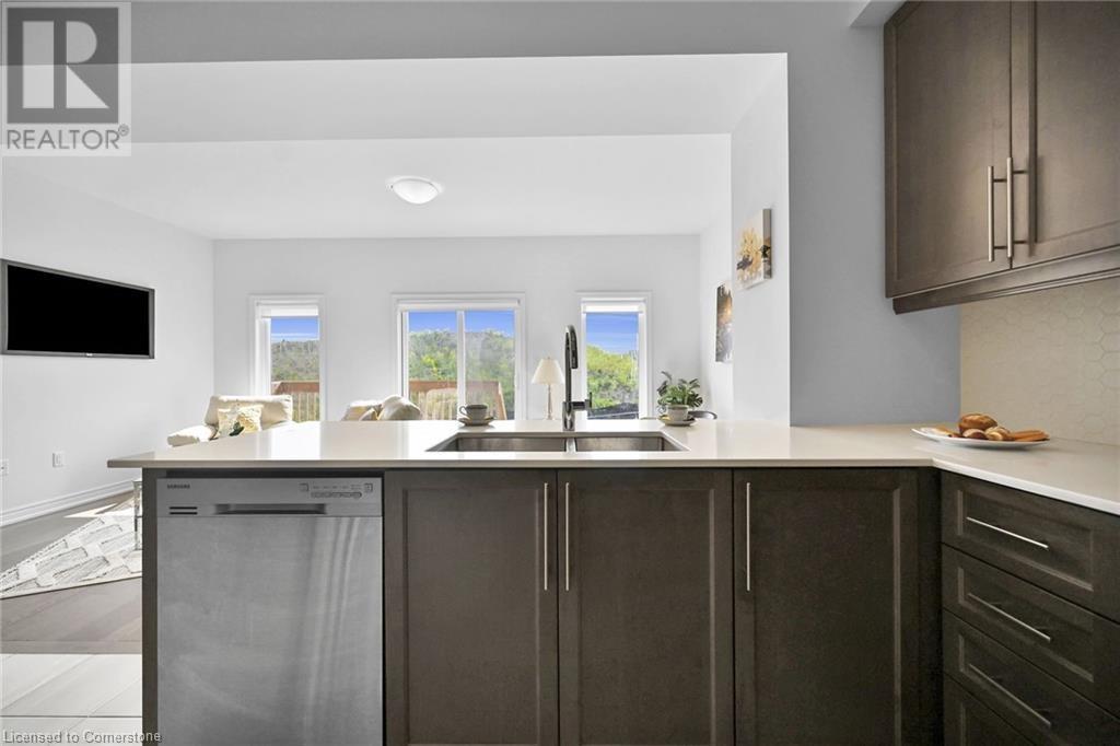 3955 Crown Street, Beamsville, Ontario  L0R 1B7 - Photo 9 - 40693352