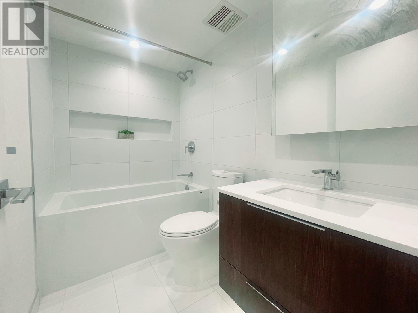 2801 450 Westview Street, Coquitlam, British Columbia  V3K 6C3 - Photo 12 - R2958372