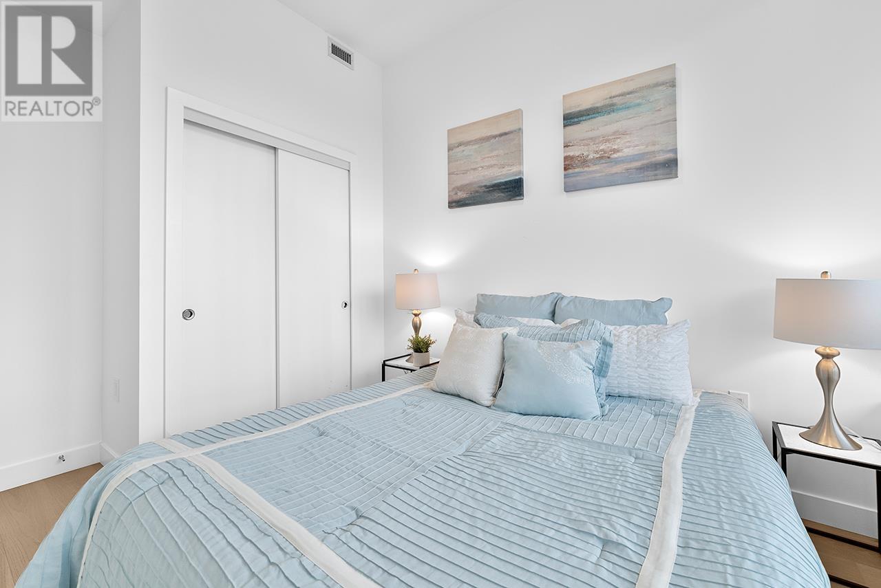 Listing Picture 11 of 23 : 307 5788 GILBERT ROAD, Richmond / 烈治文 - 魯藝地產 Yvonne Lu Group - MLS Medallion Club Member