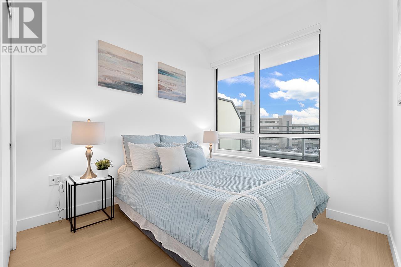 Listing Picture 9 of 23 : 307 5788 GILBERT ROAD, Richmond / 烈治文 - 魯藝地產 Yvonne Lu Group - MLS Medallion Club Member